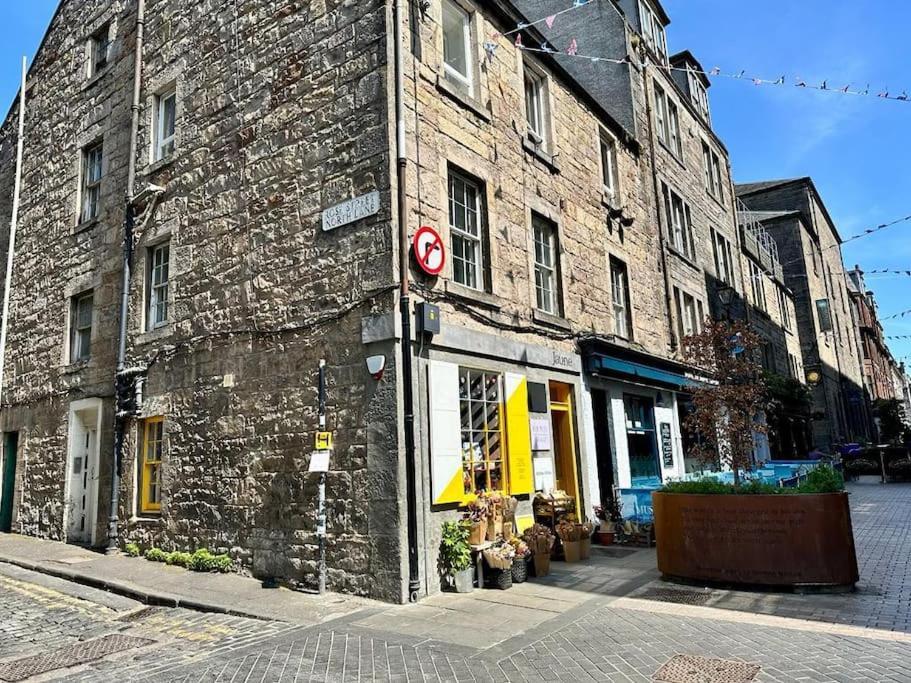 City Centre Hidden Hideout For 2 إدنبرة المظهر الخارجي الصورة